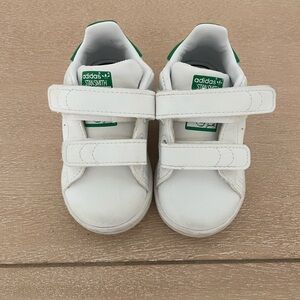Toddler Stan Smith Adidas sneakers